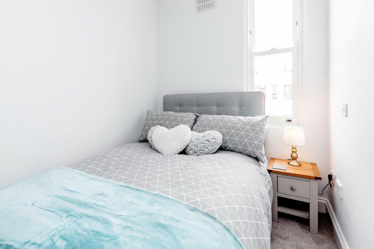 2-Bed Notting Hill / Portobello Лондон Екстер'єр фото